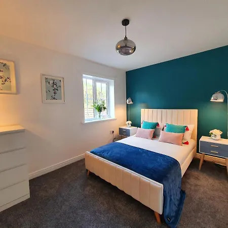 Luxury Coastal Retreat