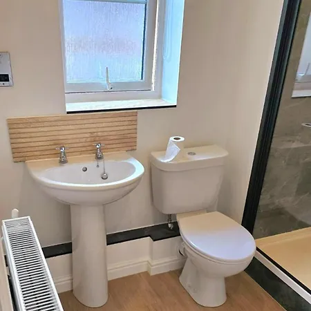 Luxury Coastal Retreat 度假居